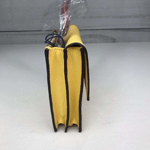 Dooney & Bourke Gingy Flap Crossbody NWT - Picture 2 of 8